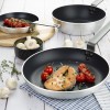 Vogue Cook Like A Pro 3-teiliges Set aus Bratpfanne und Sauteuse mit Antihaftbeschichtung Vogue Cook Like A Pro 3-teiliges Set aus Bratpfanne und Sauteuse mit Antihaftbeschichtung