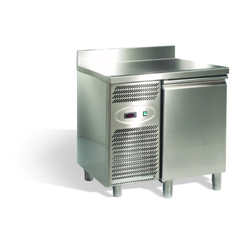 Studio 54 EN 600x400mm Bäckereikühltisch mit / DAIQUIRI 1 Tür Studio 54 EN 600x400mm Bäckereikühltisch mit / DAIQUIRI 1 Tür